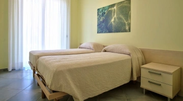 Zimmer mit Einzelbetten