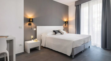 Chambre avec lit double