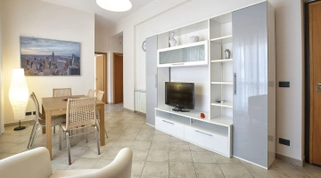 Detailansicht der Einrichtung im Wohnzimmer einer Wohnung