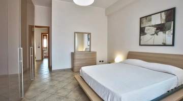 Doppelzimmer in einer Zweizimmerwohnung