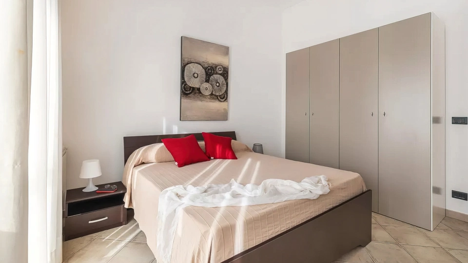 Doppelzimmer mit Kleiderschrank