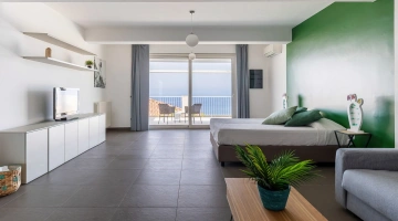 Doppelzimmer mit Balkon