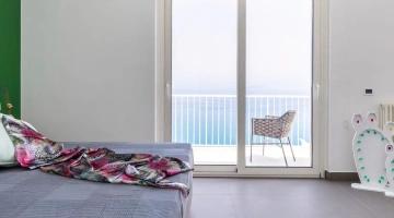 Zimmer mit Panoramablick