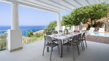 espace repas extérieur