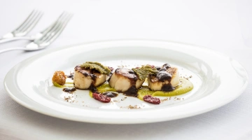 Plat de poisson au restaurant