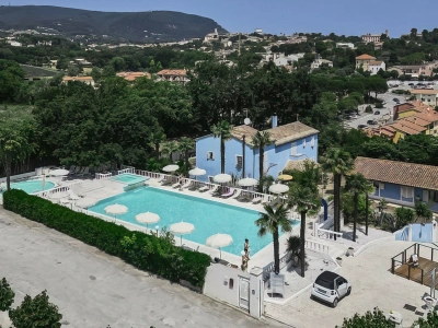 Camping Riviera Village