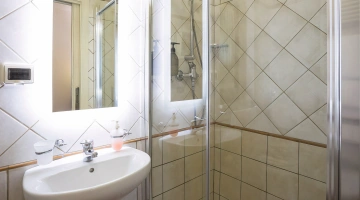 Bagno privato con box doccia