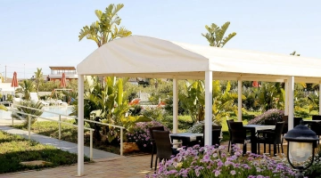 Gazebo arredato