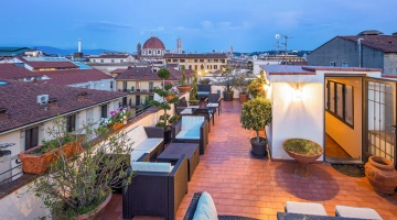 Terrasse bei Nacht