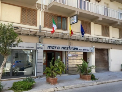 Mare Nostrum Petit Hotel