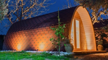 Esterno sistemazione in glamping