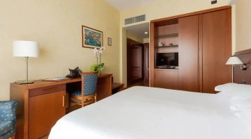 Room with desk