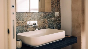 Dettaglio lavandino in bagno