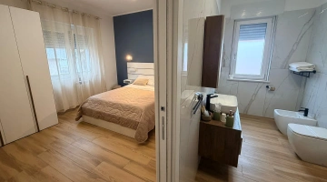 Chambre avec salle de bains privative