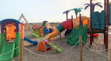 Angegliederter Strand