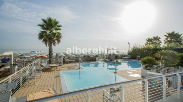 Piscina della spiaggia convenzionata