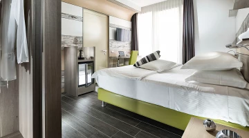 Suite junior capri, lit extra large