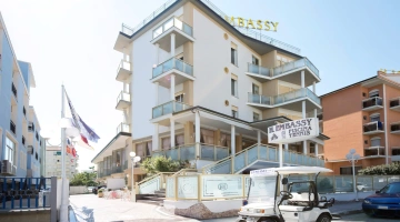 Hotel Embassy