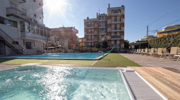 Vue depuis le bain à remous
