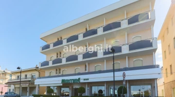 Hotelfront