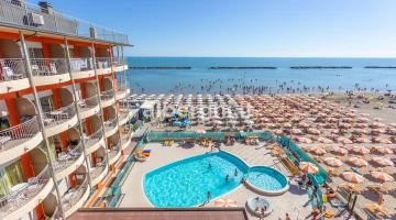 Hotel Adria Beach Club