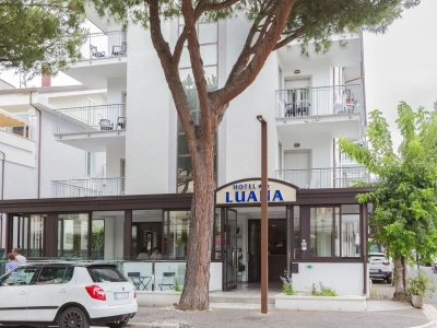 Hotel Luana