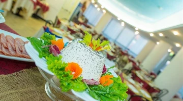 Buffet du soir en Romagne