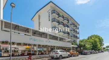 Hotel Faber building view