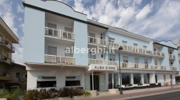 Hôtel Alba d&#39;oro sur le front de mer d&#39;Igea Marina