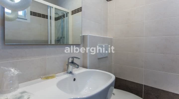 Salle de bain vivante