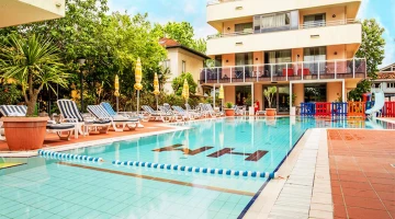 Ferretti Family Hotel Madison
