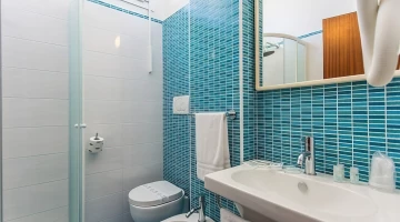 Bagno camera perla/corallo