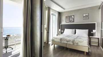 junior suite balcony with sea view