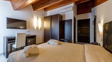The deluxe room