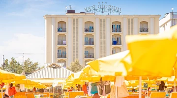 Hotel fronte mare