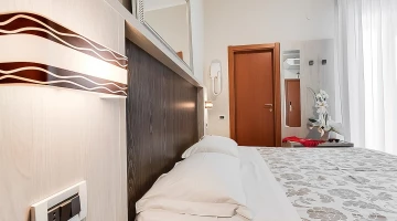 Bagno camera vista mare