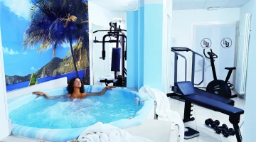 Hydromassage - salle de sport de l&#39;hôtel Globus