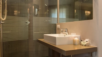 Detail of the wellness suite room