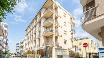 Hotel Lidia