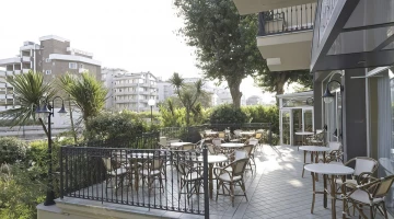 veranda, terrazza bar, sala tv, sala lettura, gazebo