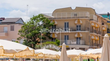 Hotel Excelsior
