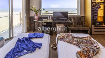 Superior Double Room Sea Front