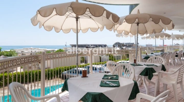 Breakfast terrace