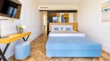 Junior luxury suite