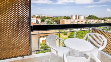 Balcony room