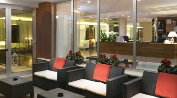 Outdoor terrace with relaxation lounges