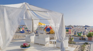 Beach 149 with entertainment and games for children