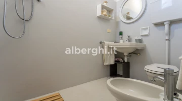 Chambre triple économique avec salle de bain