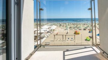 Chambre économique avec balcon et vue sur la mer