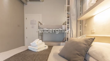 Chambre quadruple de luxe